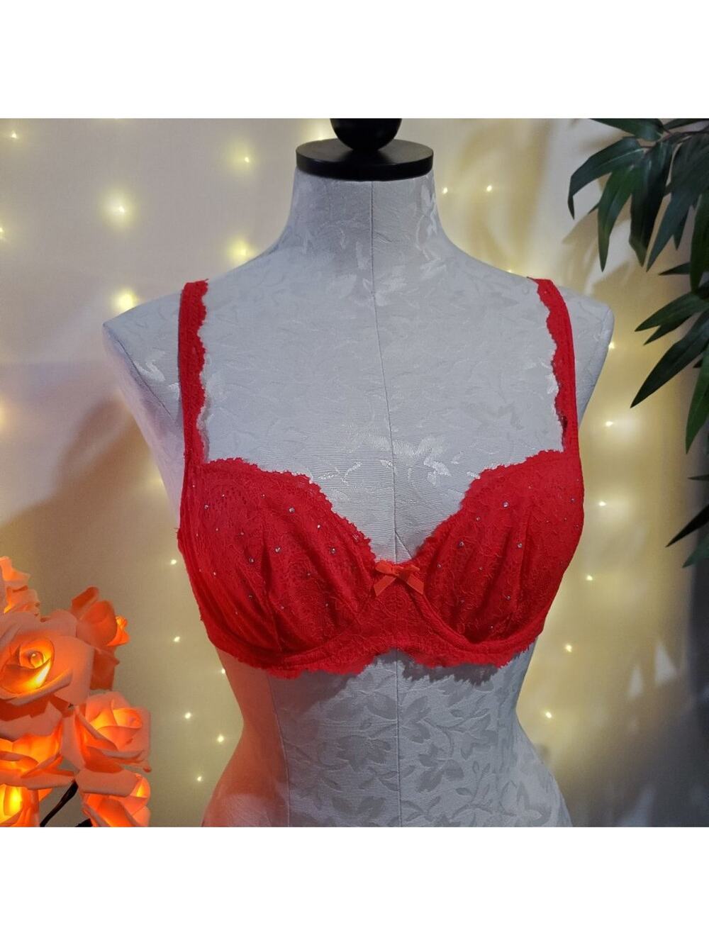 Victoria's Secret Dream Angels Unlined Demi Hot Pink Lace Rhinestone Bra 34C